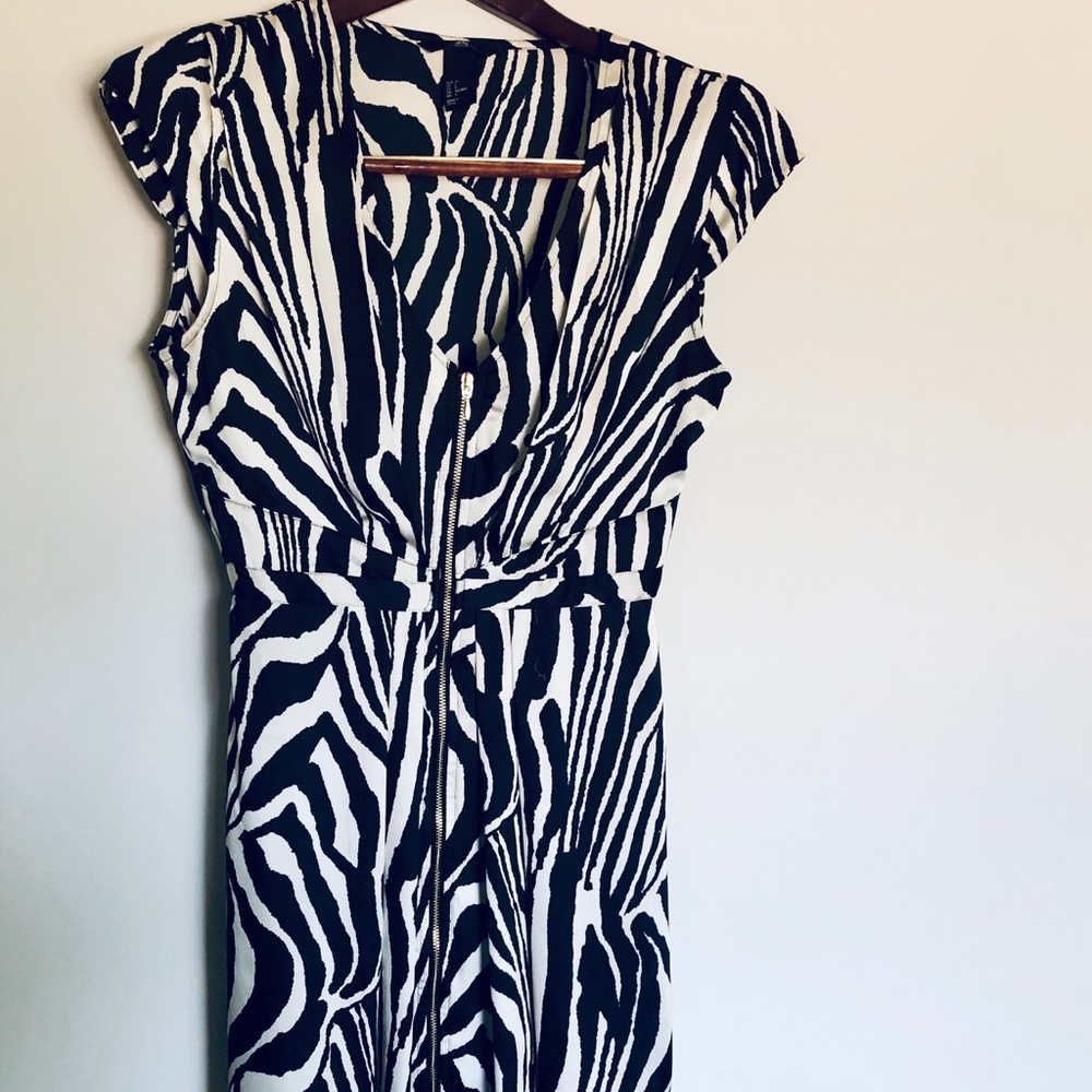 Front zip, zebra print party dress.